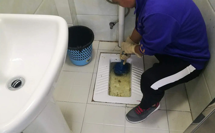 麻栗坡疏通蹲坑